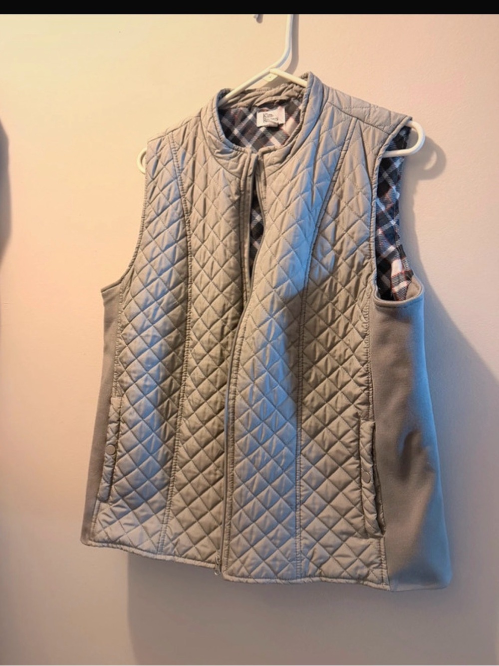 Kim Rogers Light Gray Quilted Sleeveless Vest